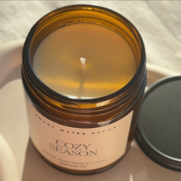 Cozy Season - Soja Kerze - Amber Glas